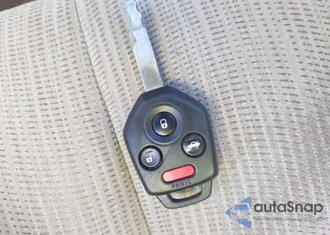 2014 Subaru Outback 2.5I Premium from USA, damaged, VIN 4S4BRBCC1E3264359